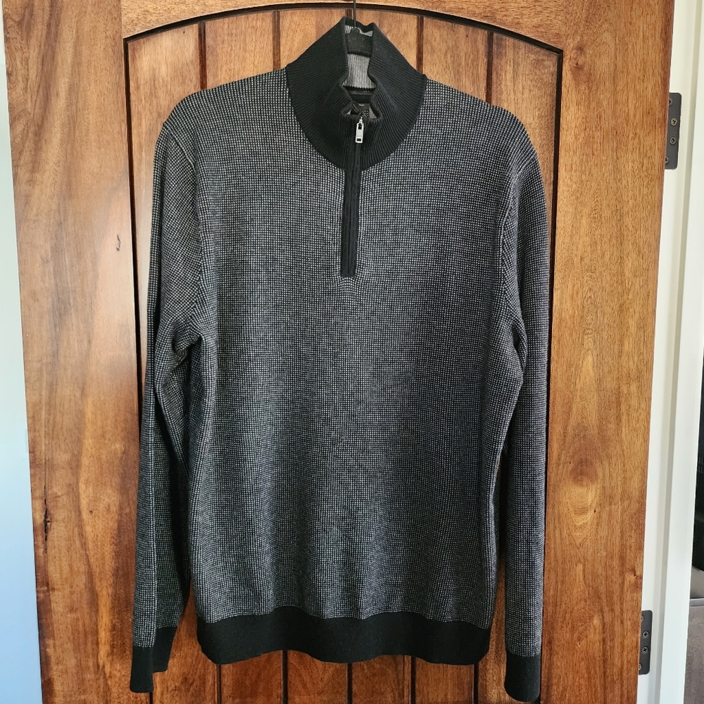 Banana Republic Men's Quarter Zip Sweater